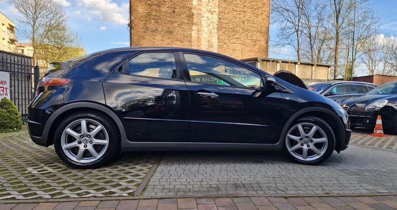 Honda Civic cena 24900 przebieg: 172312, rok produkcji 2008 z Sosnowiec małe 631